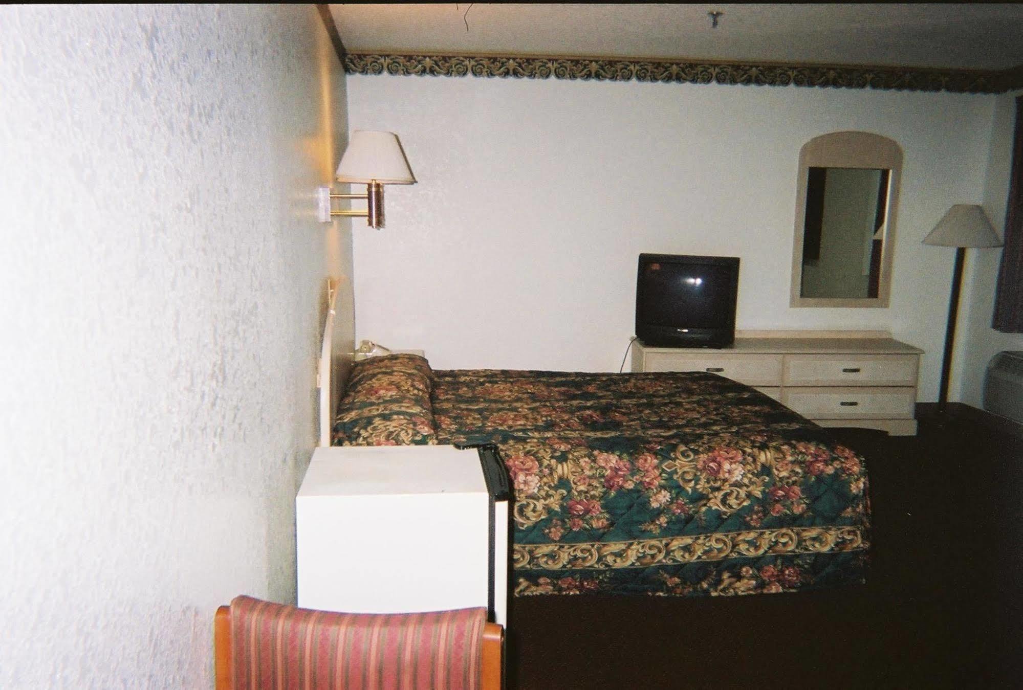 Budget Inn 웬츠빌 외부 사진