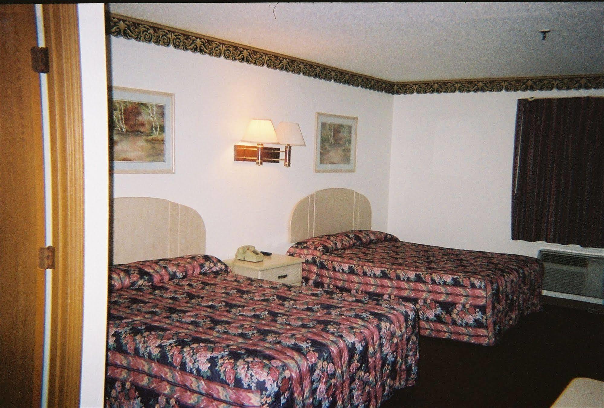 Budget Inn 웬츠빌 외부 사진